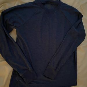 Athleta girl long sleeve top